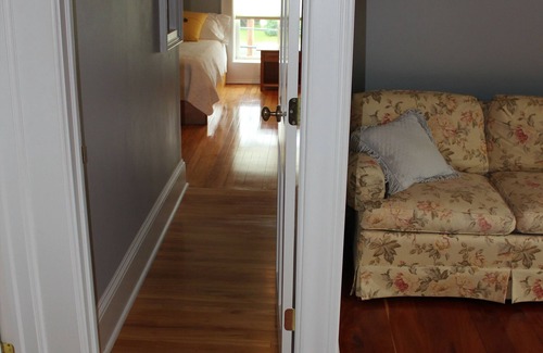 Canton Bed & Breakfast | 24 East Main Street B&B