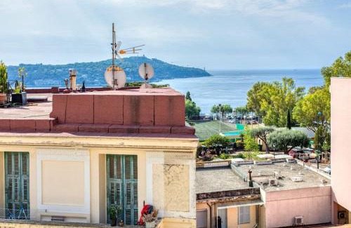 Villefranche-sur-Mer Apartment | #24 Marie-Claire Suite Sea view/balcony/AC/5min port