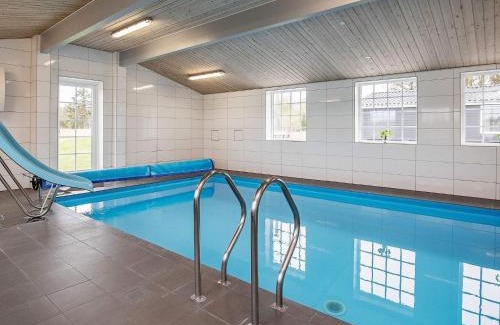 Sillerslev House | 24 person holiday home in Øster Assels