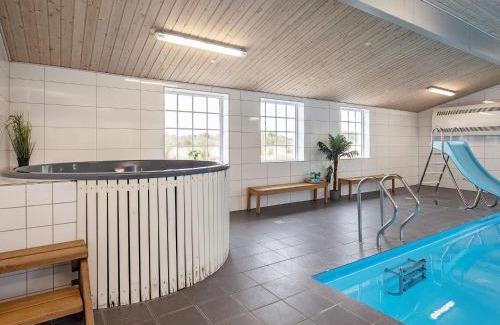 Sillerslev House | 24 person holiday home in Øster Assels
