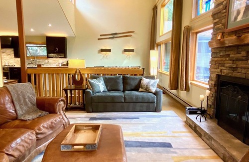 Eagle-Vail House | 245+ 5★ Reviews! Between Vail & Beaver Creek Hot Tub/Fire Pit/Ski/Hike/Golf