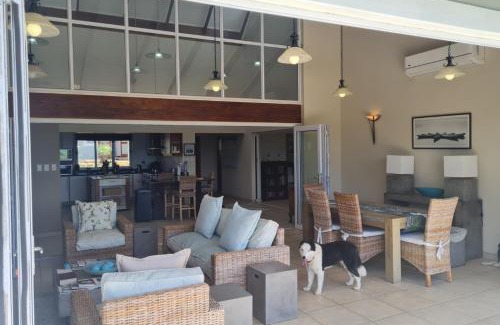 Underberg House | 25 Hazyview Drakensburg Mountain Views