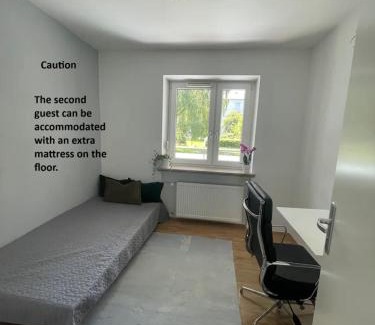 Furstenried-West House | 25 min zum Oktoberfest Zimmer!