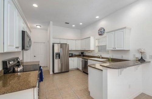 Hadley House | 2537 Z3b VILLAGE OF HADLEY by REMAX Premier