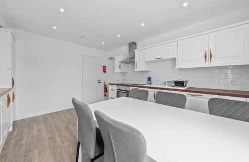 Bannockburn Bed & Breakfast | 26 Main St - Room 2