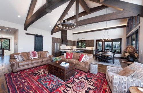 Purgatory House | 262 Sultan Drive