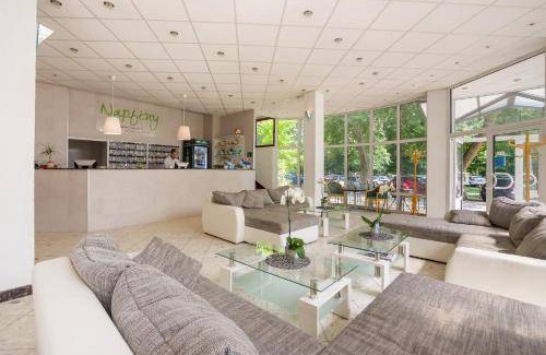 Siofok Aranypart Hotel | 27 m² Hotel ∙ 4 guests
