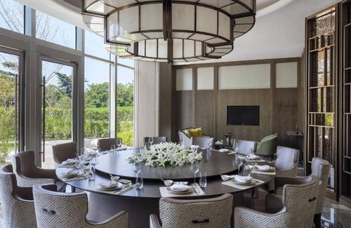 Quan Shan Hotel | 270 m² Hotel ∙ 3 guests