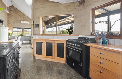 Drummond North House | 275 Zig Zag - Stunning country property with amazing views