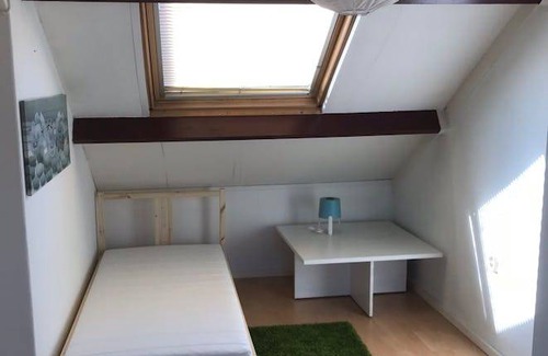 Municipality of Maastricht Resort | 28 m² Private room ∙ 1 bedroom ∙ 1 guest