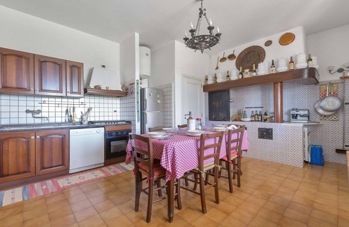 Marittima Cottage | 2947 Aia del Convento by BarbarHouse