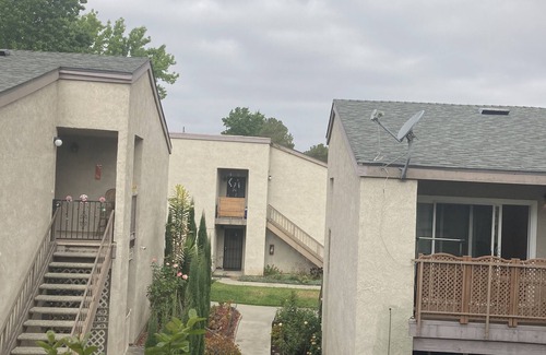 Hacienda Heights Apartment | 2b1b independence enter
