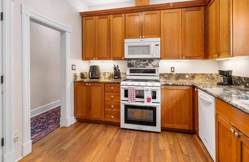 South Capitol House | 2BD/1B Santa Fe by Plaza, Railyard & Canyon Rd. Pet Friendly.