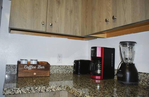 Edinburg Apartment | 2BD 2BT Apt near University