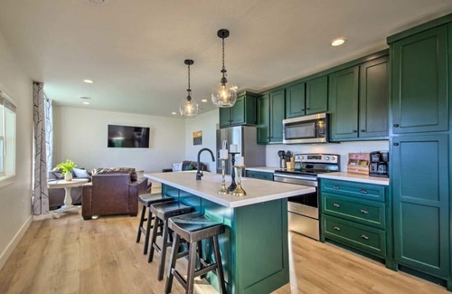 Rolla Other | 2BD/2BTH New Farm Cottage off 44