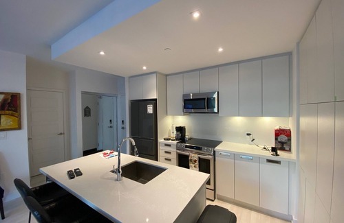 Innisfil Apartment | 2BDR & DEN at Friday Harbour ALL Season Resorts, Outdoor activities with Beach