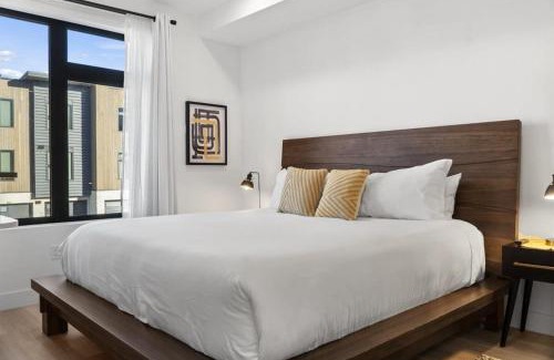 Silverthorne House | 2BDR New Build Minutes to Dillon Reservoir
