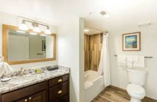 Round Hill Village Resort | 2Bed/2Bath Deluxe, Lake Tahoe!