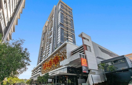 Milton Apartment | 2Bedroom Exec Apt near Suncorp Free Carpark