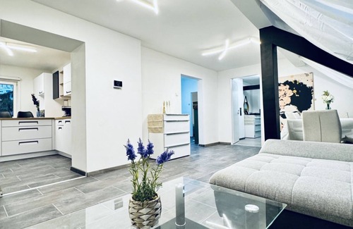 Klosterneuburg Apartment | 2BR&1LR Apt. Suitable for 5P, Peaceful Stay
