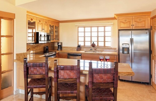 Los Cabos Condo | 2BR at Estancia on Medano Beach!