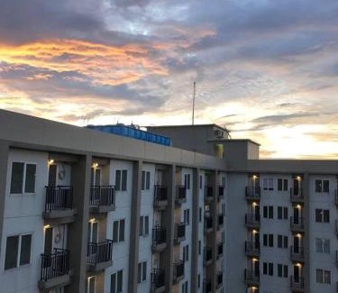 Pancawati Apartment | 2BR at PGV Cimanggis with Netflix near exit Toll Jagorawi