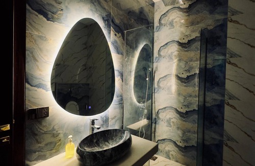 Lahore House | 2BR Cozy Nest <Secure & Luxury