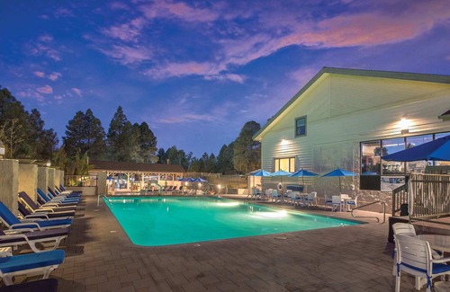 Flagstaff Condo | 2br Deluxe Condo -Route 66 Family Fun Vacation!