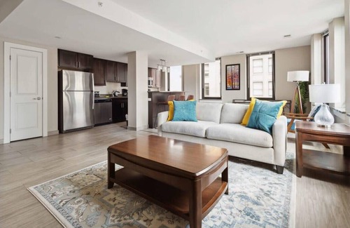 Capitol City Apartment | 2BR Downtown Luxury Getaway