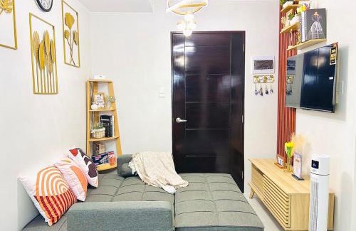 Mandaue Apartment | 2BR Modern Condo in Cebu 6 pax City View