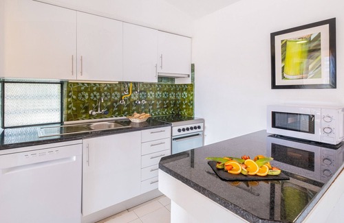 Areias de Sao Joao Villa | 2BR Oura w/Heatable Pool, 5min from Beach