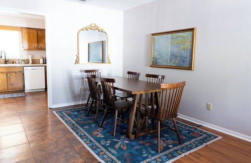 Mobile Apartment | 2BR Pet-Friendly Retreat | Cozy Charm Awaits