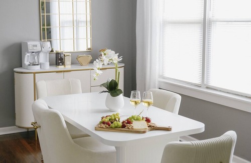 Cragin House | 2BR, Sleeps7 Coffee Station, Backyard w/Grill