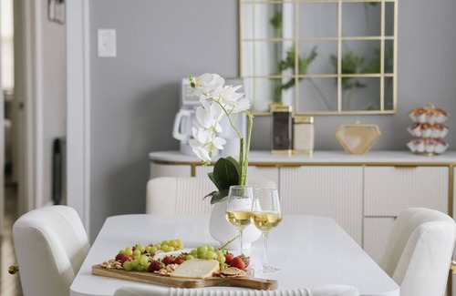 Cragin House | 2BR, Sleeps7 Coffee Station, Backyard w/Grill