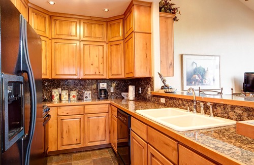 Four O'Clock Condo | 2BR True Ski-In/Ski Out condo Riverbend. Walk to town!