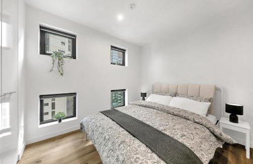 Southbank Apartment | 2Brm Private APT in Southbank with Views
