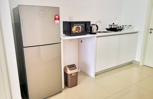 Kuala Lumpur Condo | 2BRoom, Kitchen, NETFLIX HDTV, HighSpeed WIFI, 4KM to KLCC
