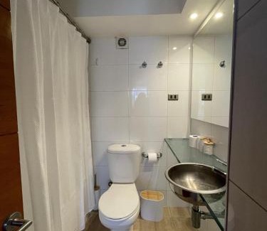 El Golf Apartment | 2D2B Metro Esc Militar, Parque Arauco, Costanera Center, Full Equipado