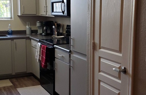Gilbert Condo | 2nd floor 2 Bedroom Condo with Balcony