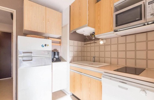 Forville Apartment | 2nd floor, view mountain, balcony, tv, 36m², Serre Chevalier