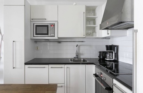 Kamppi Apartment | 2ndhomes 1BR apartment in Kamppi Center with Sauna and Balcony