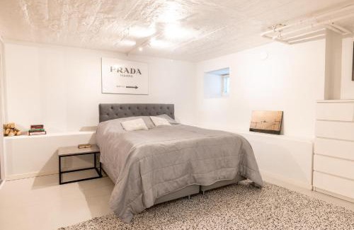 Hietalahti Apartment | 2ndhomes Gorgeous 2BR Apartment with Sauna in 2 floors