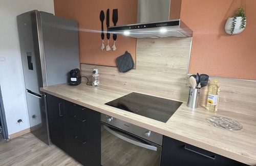 Quartier Saint-Leon Apartment | 2pièces Parking Gratuit 8 mn à Pied du Centre Ville