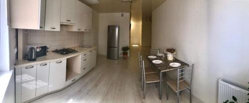 Ternopil Apartment | 3-х кімн квартира в новобудові поблизу центру