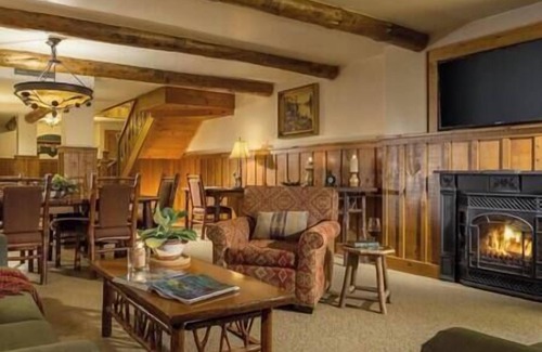 Lake Placid Resort | 3/3 Bedroom Suite-Lake Placid-The Whiteface Lodge!