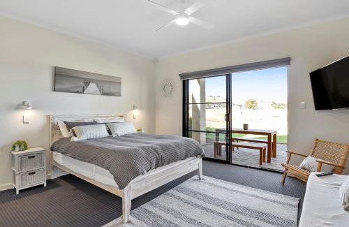 Normanville Apartment | 3 61 St Andrews Boulevard