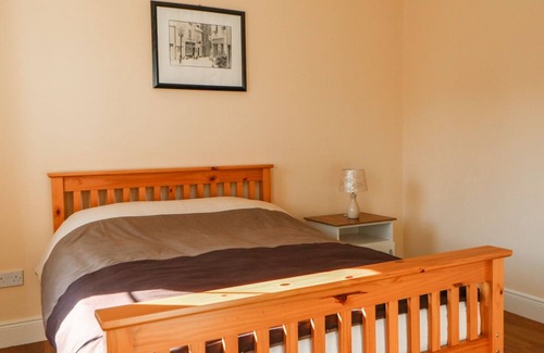 Killorglin Cottage | 3 BAILE ON TOOREEN, with a garden in Killorglin, County Kerry