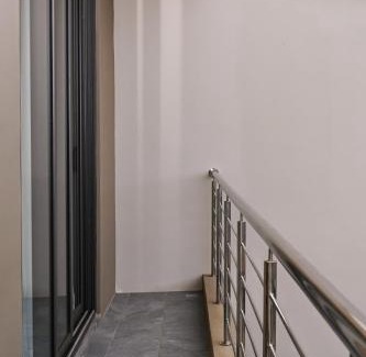 Cascavelle Apartment | 3 bd, 2 bth penthouse rooftop, 10 mns walk to beach
