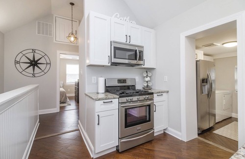 Conshohocken House | 3-BD with a Wine Cellar in the Heart of Conshy