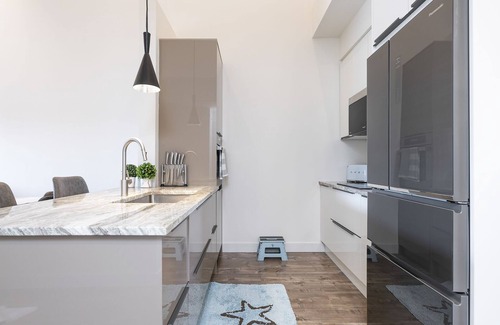 Collingwood Condo | 3 Bdrm Luxury Condo at Mountain House